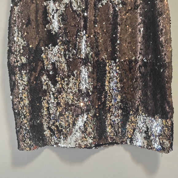 Rock & Shine Sequin Short Sleeve Cocktail Dress - Bronze - Picture 6 of 8